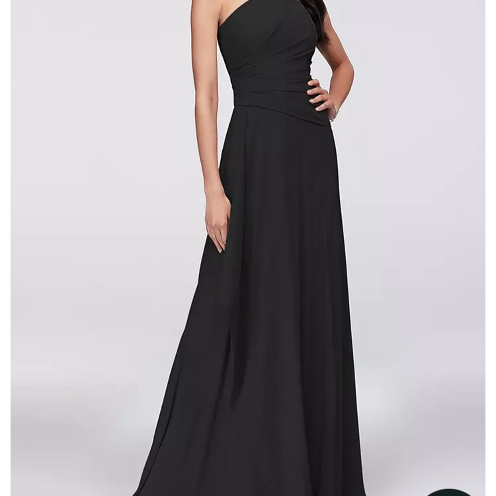 Elegant Black Evening Gown